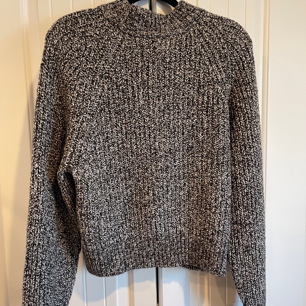 Turtleneck Pullover